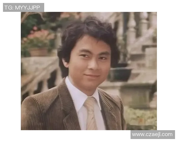 足球界八大传奇球星画像解析 揭秘他们的辉煌时刻与成就 足球界八大传奇球星画像解析 揭秘他们的辉煌时刻与成就